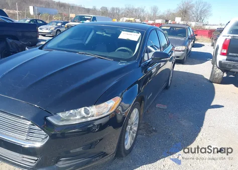 2014 Ford Fusion Hybrid Se z USA, uszkodzony, nr VIN 3FA6P0LU3ER272110